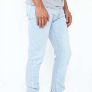 Men’s Fashion Nova Slim Jean - Light Blue Wash